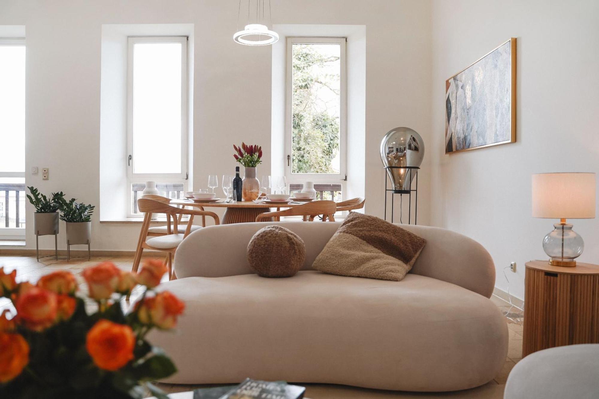 Loewenherz Homes Luxury Apartment - Stadt- Und Seenaehe - Fellnasenfreundlich - Lichtdurchflutet Stephanskirchen Esterno foto